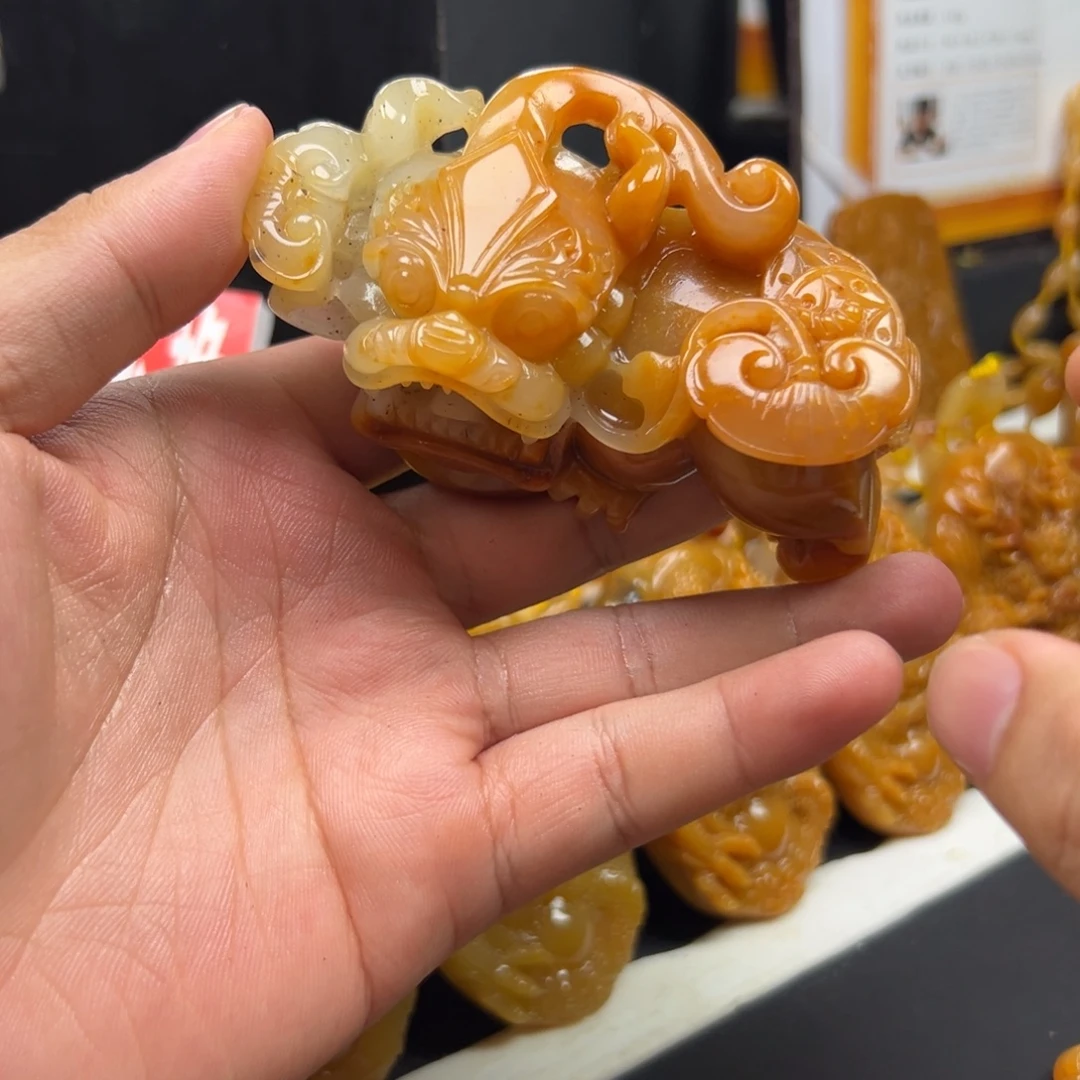 石英质玉（黄龙玉）未镶嵌多样性发货，发其一