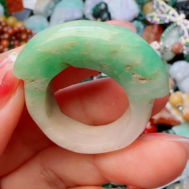 翡翠颈饰未镶嵌天然A货53