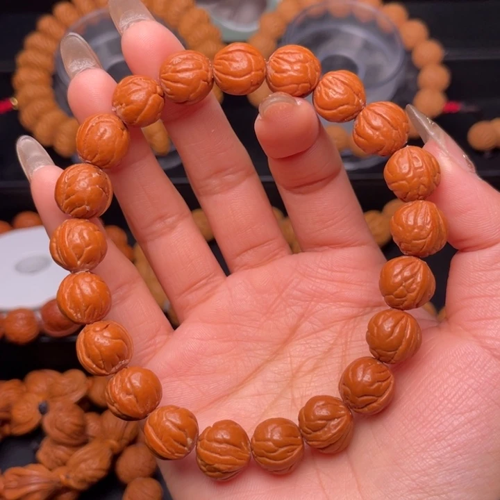 桃核手串1.3尺寸玉龙脊（10号链接）