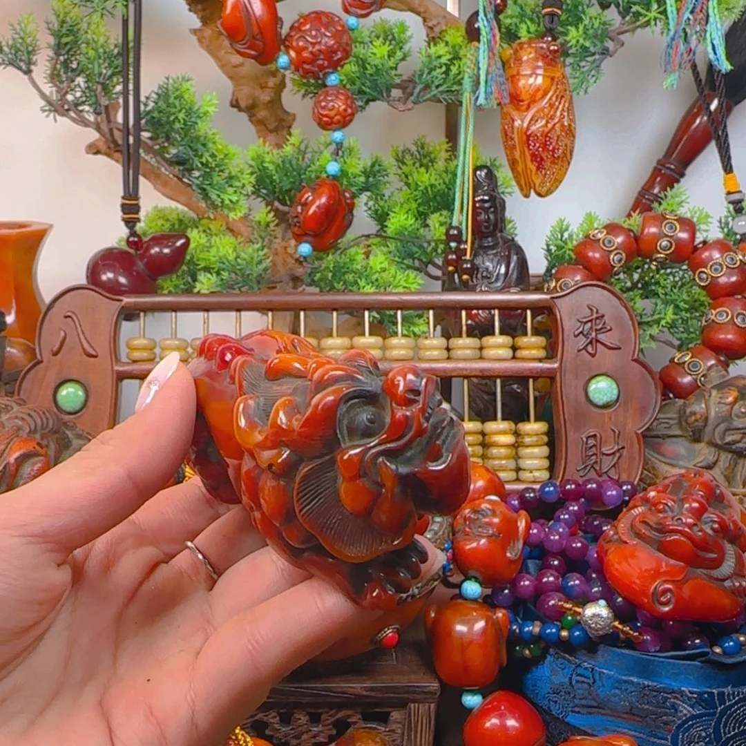 琥珀裸石未镶嵌手把