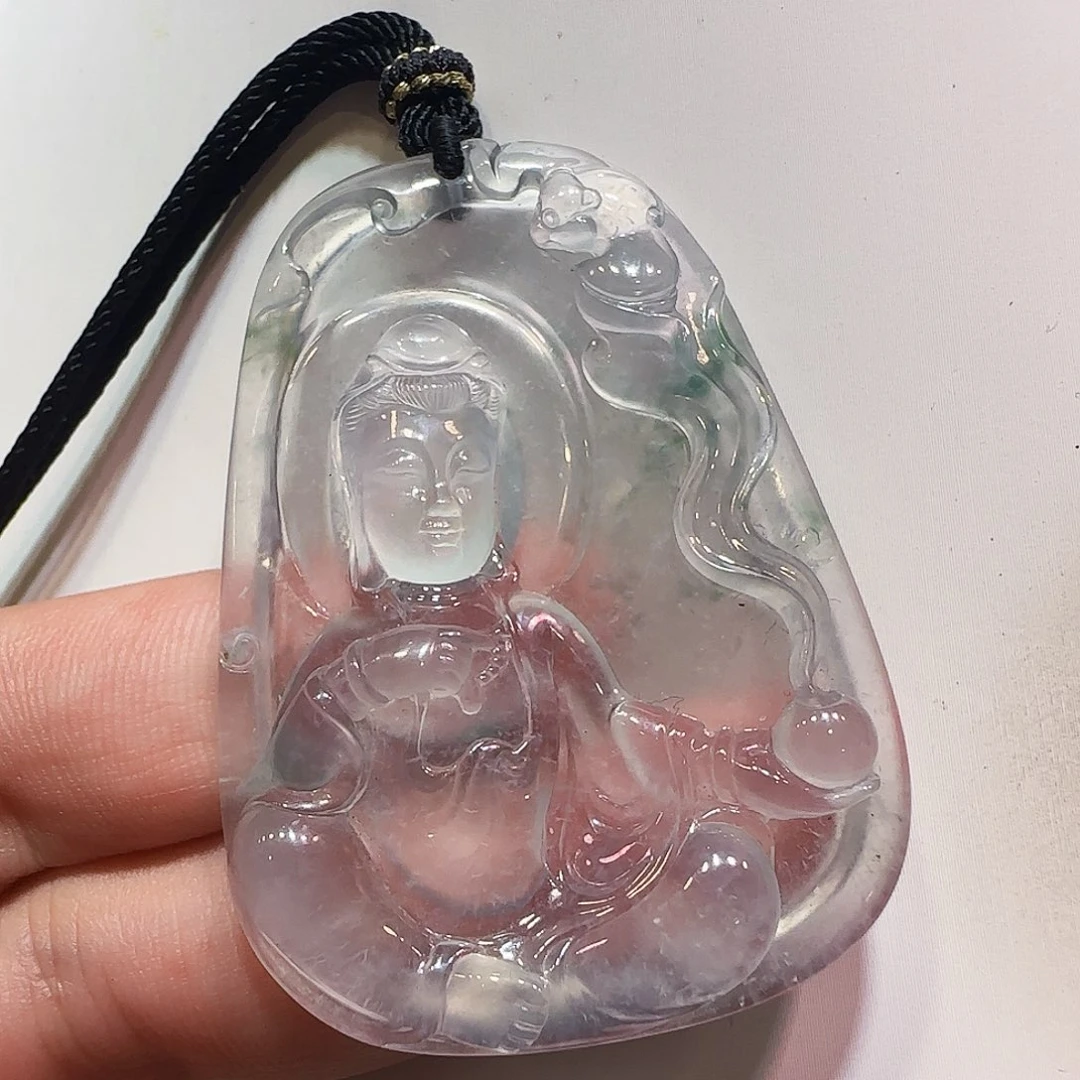 翡翠18K金镶嵌颈饰吊坠