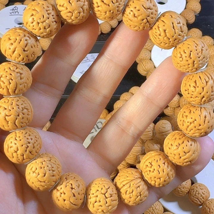 来***了桃核吊坠盘锦奶豆肌肉纹