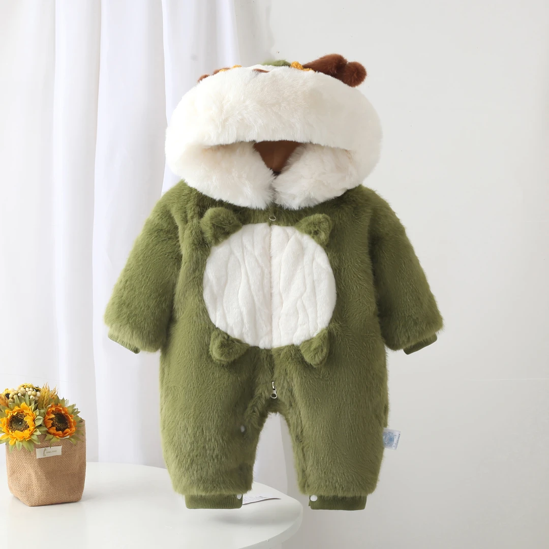 冬装新生儿2025新款冬季男女宝宝舒适连体衣加绒时尚哈衣爬服潮