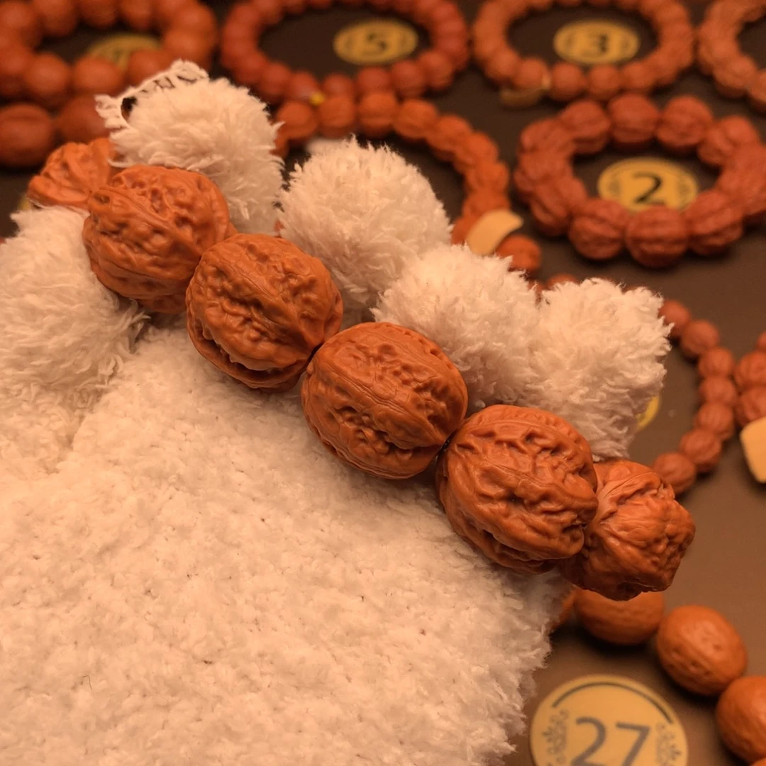 文玩核桃手串24尺寸