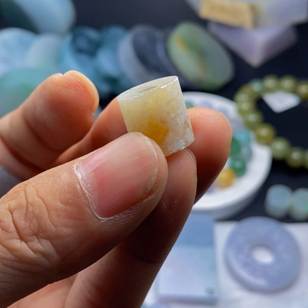 定制翡翠未镶嵌定制