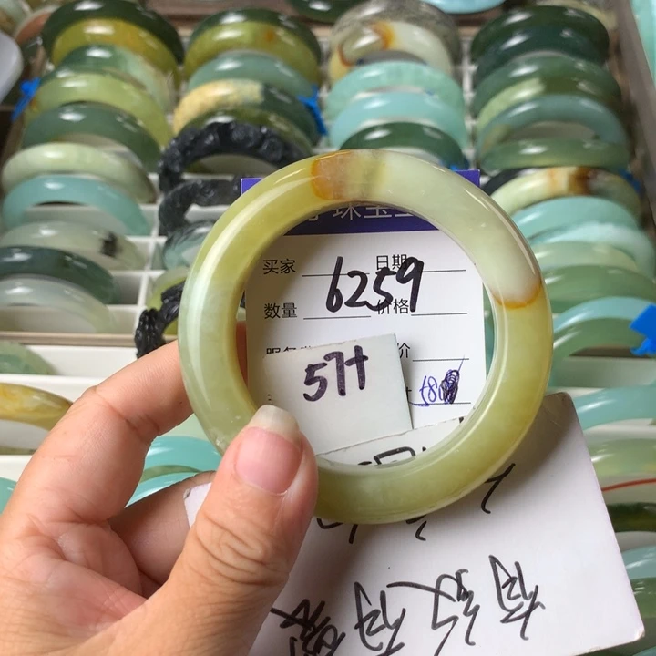 未镶嵌蛇纹石玉手镯6259