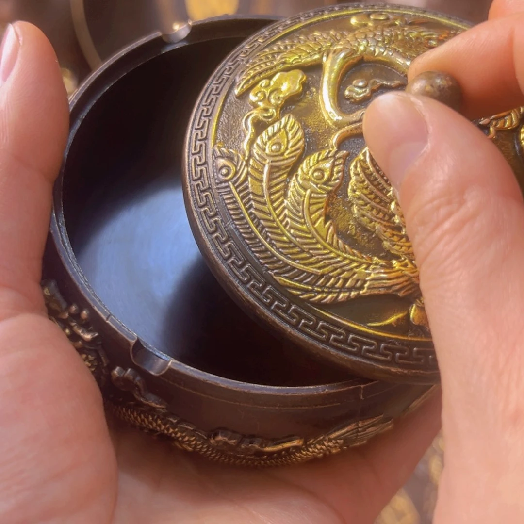 原矿风磨铜烟灰缸