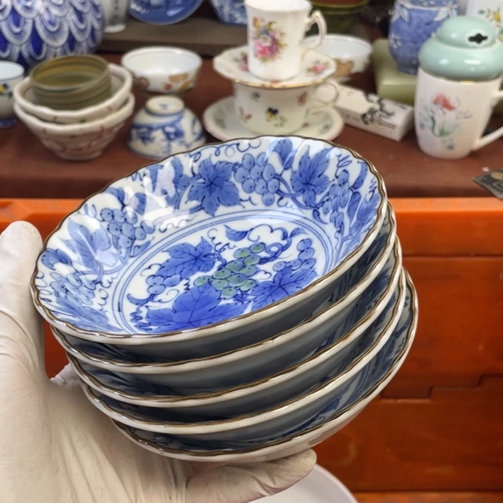 他家瓷器真美…开播了
