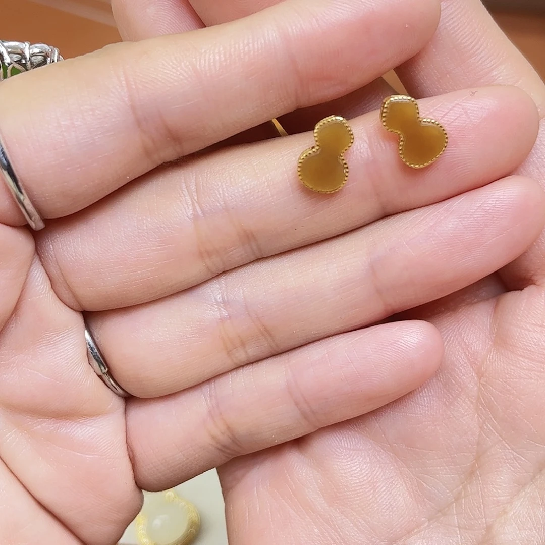 和田玉银S925镶嵌耳饰