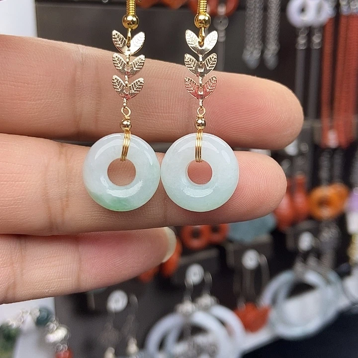 翡翠未镶嵌耳饰翡翠耳饰