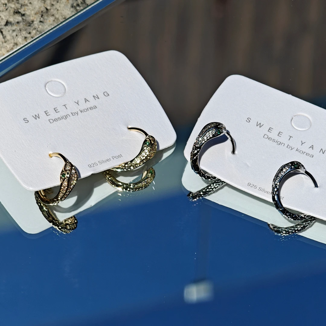 合金合成锆石耳饰 小灵蛇设计感耳圈-zyy430
