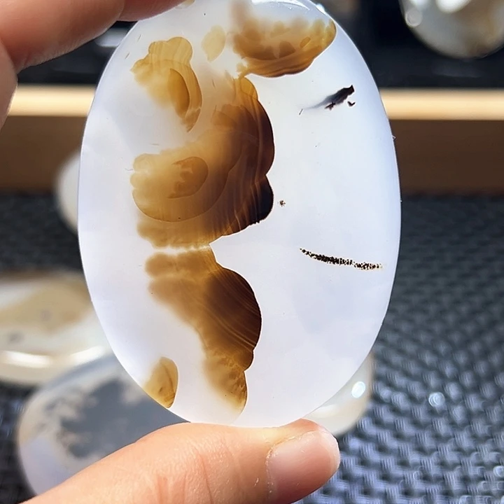 玛瑙/玉髓未镶嵌珠宝半成品