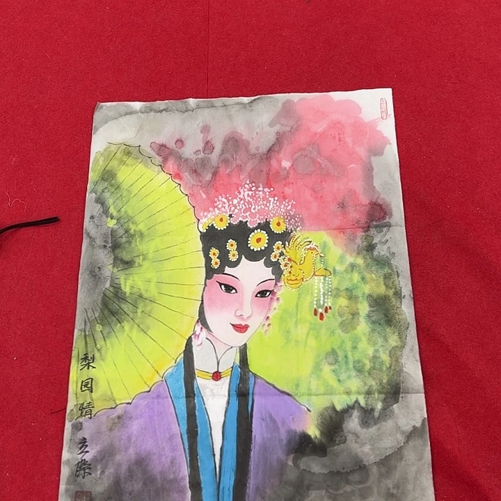 国画花鸟等图案为一体而