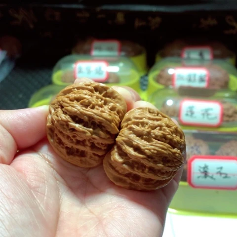 吊坠文玩核桃密纹