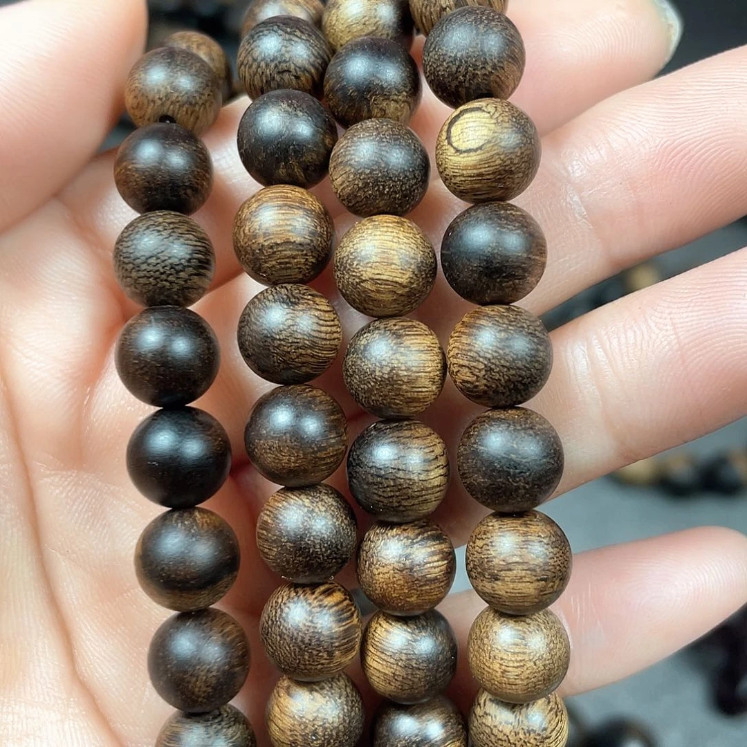 肖***理沉香手串白棋瘤疤