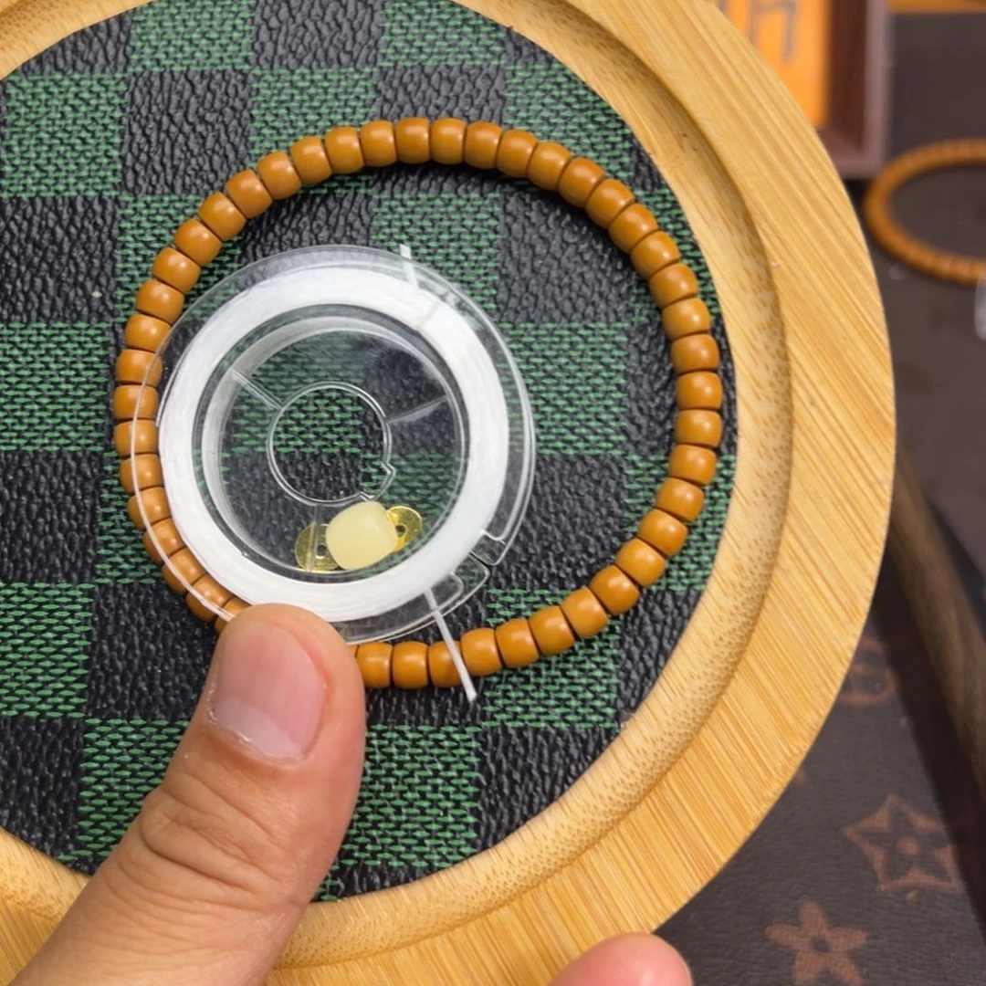 橄榄核吊坠0.55核尖手串