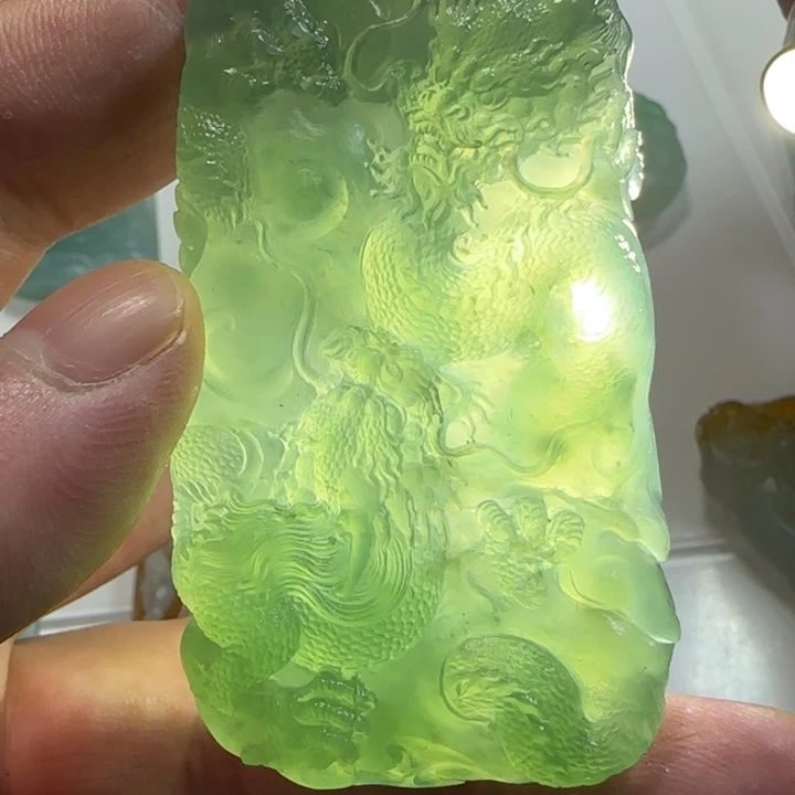 定制翡翠未镶嵌翡翠龙牌