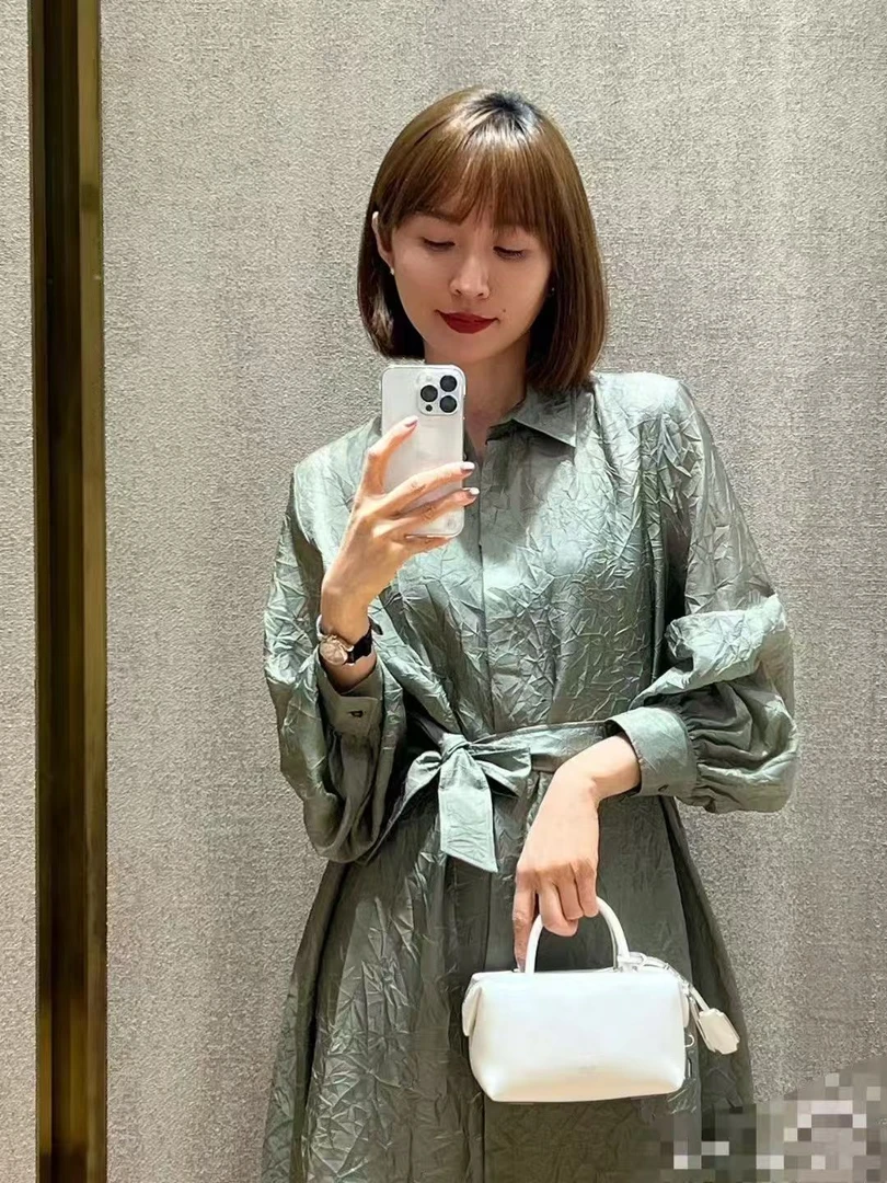 华嫣秀2025秋冬连衣裙衬衣优雅时尚真丝醋酸长袖衬衫式连衣裙