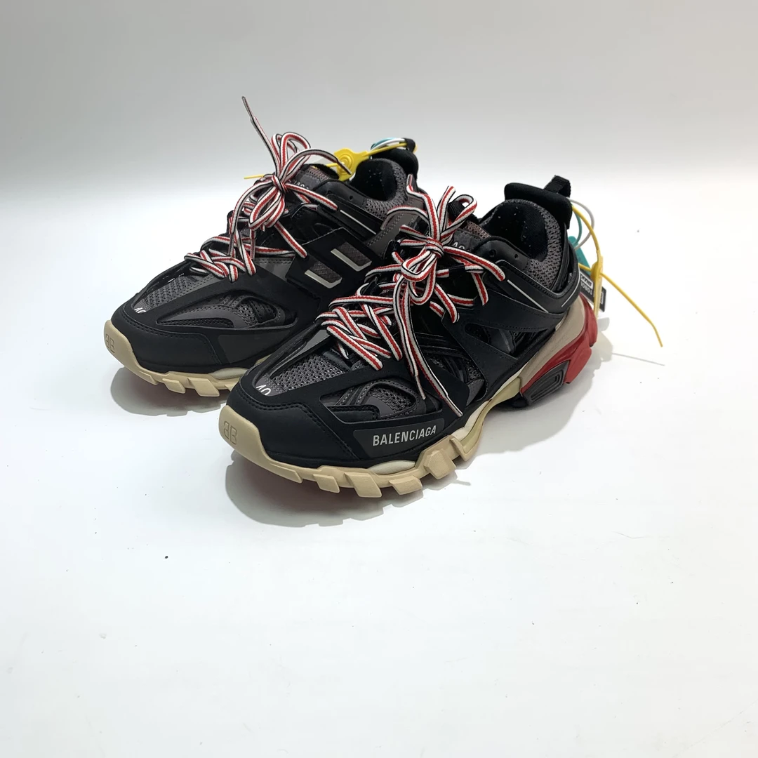 99新 Balenciaga/巴黎世家 40码 黑红Track1.0 老爹鞋bl0473