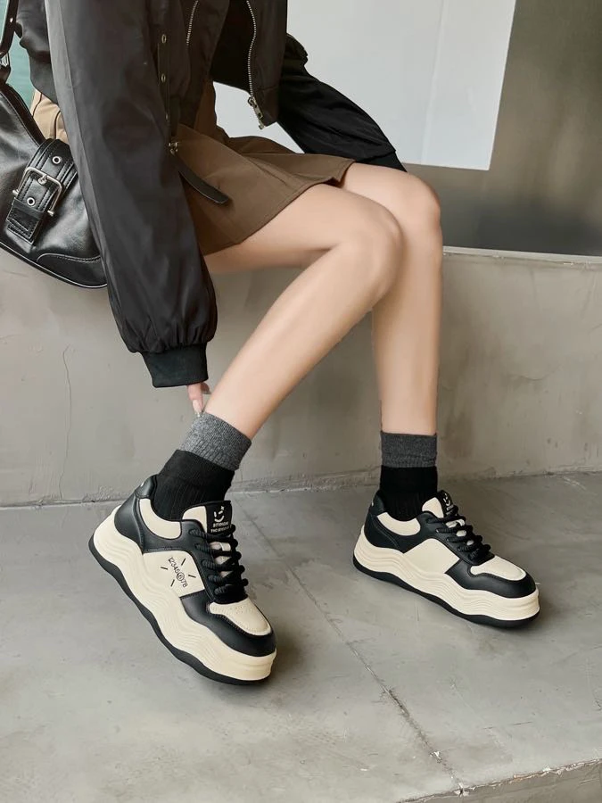 69-17厚底时尚板鞋秋季新款百搭松糕底系带舒适小个子休闲运动A11