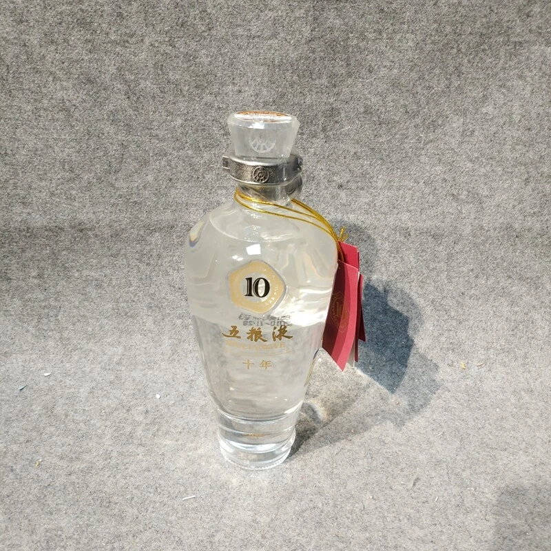 2010年五粮液十年500ml50度1-M25IW00EA56-01