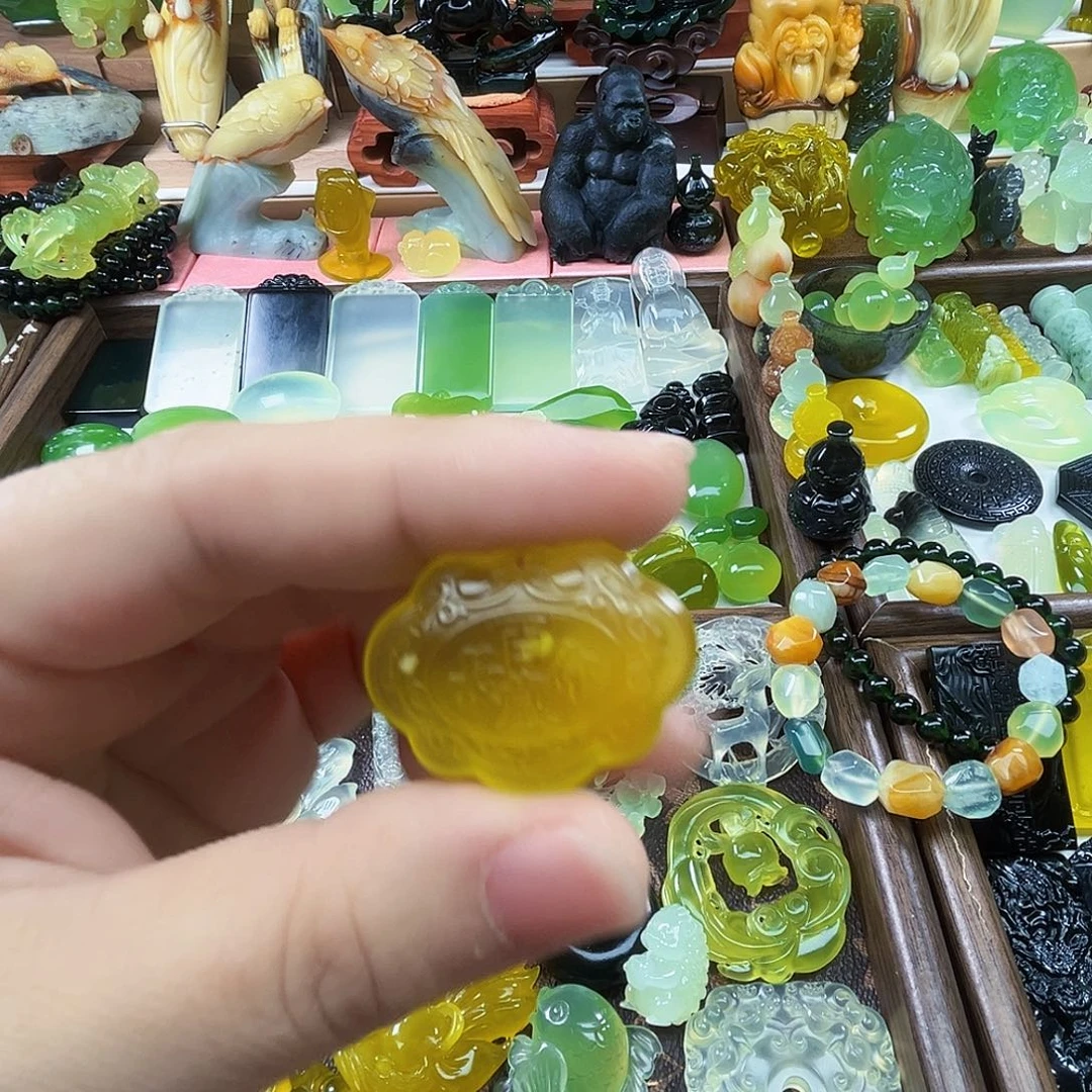 岫玉未镶嵌吊坠(不含链)