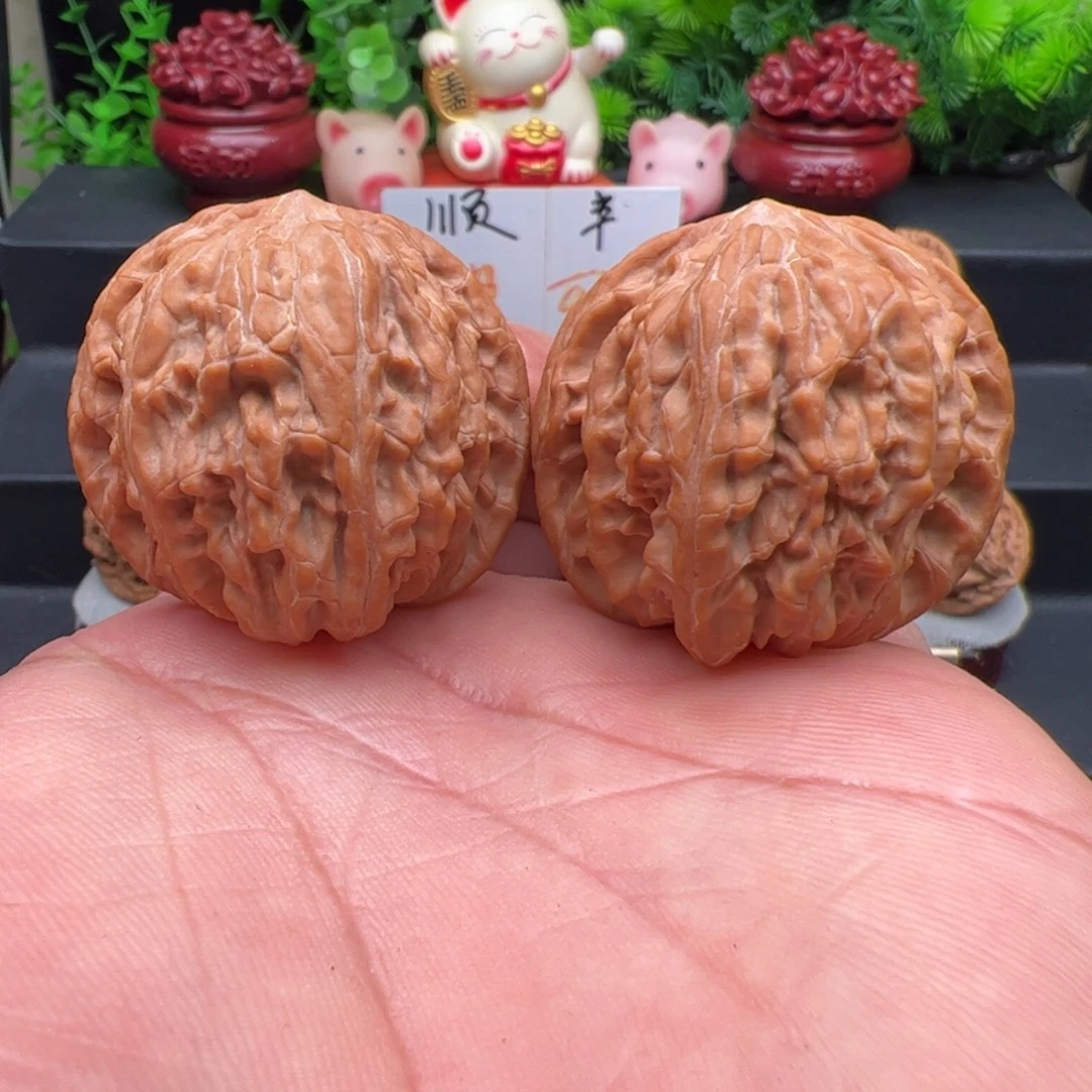 文玩核桃把件延庆山地磨盘，尺寸40