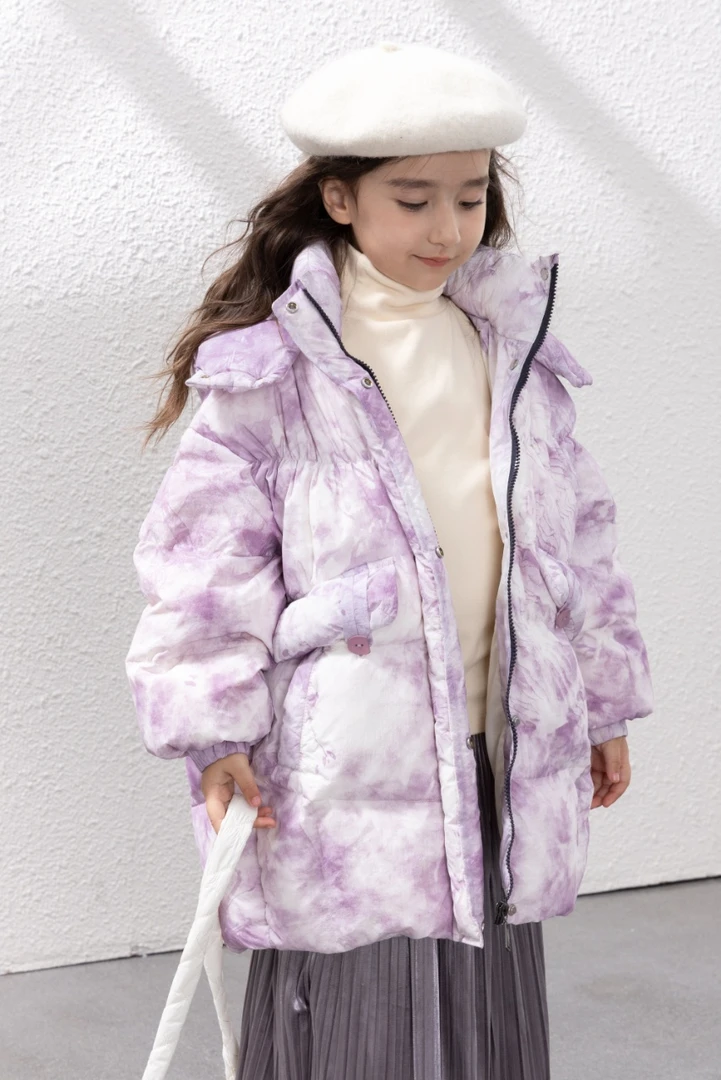 （女童羽绒服）女版长款加厚羽绒服白鸭绒冬装连帽洋气款女版渐变色