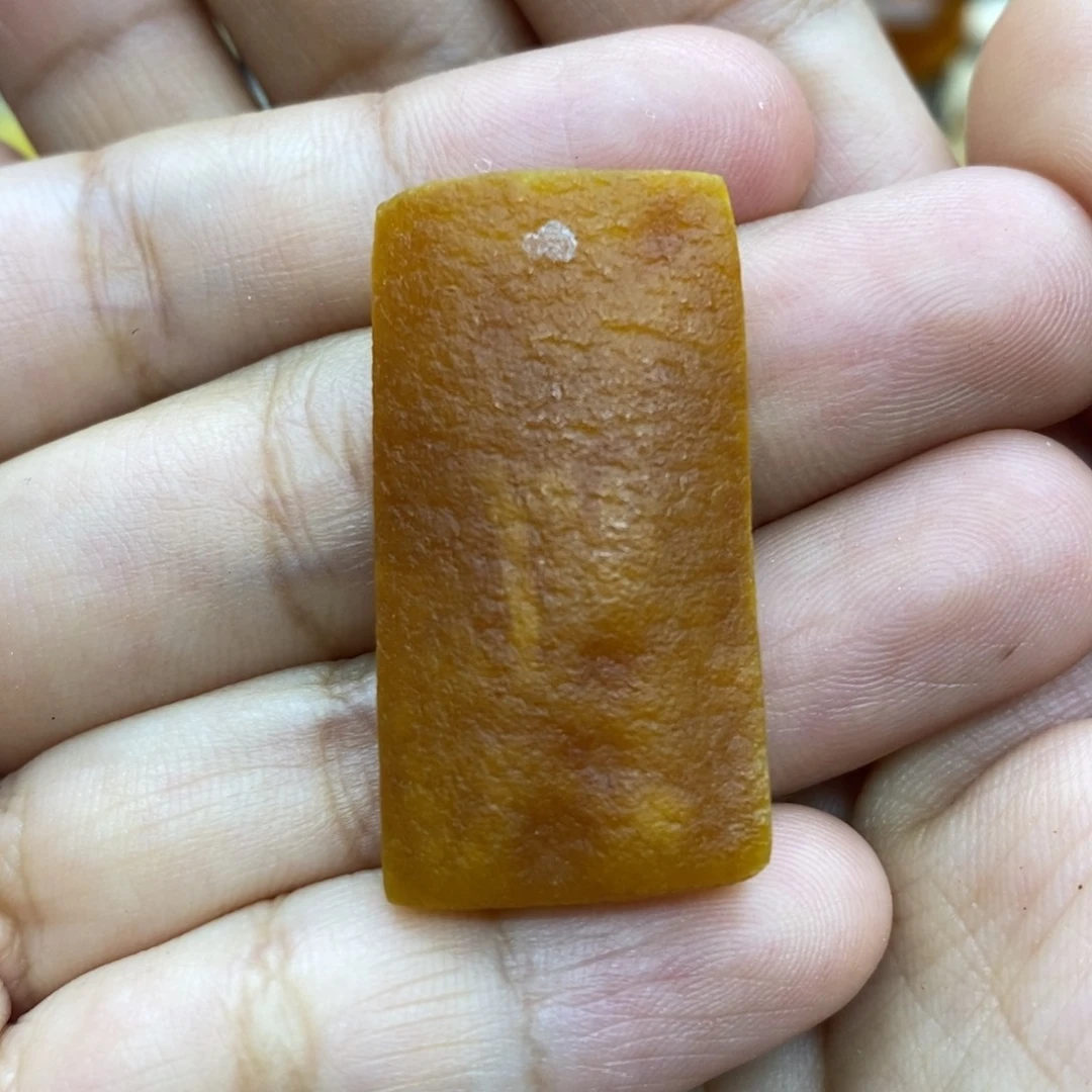 未镶嵌颈饰琥珀蜜蜡定制