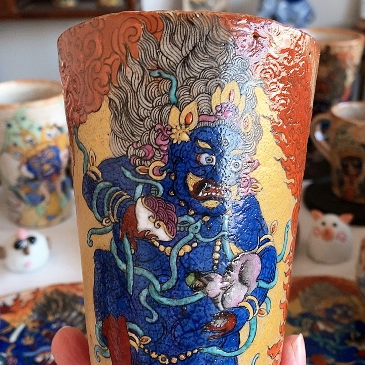 手工手绘黑财财茶杯