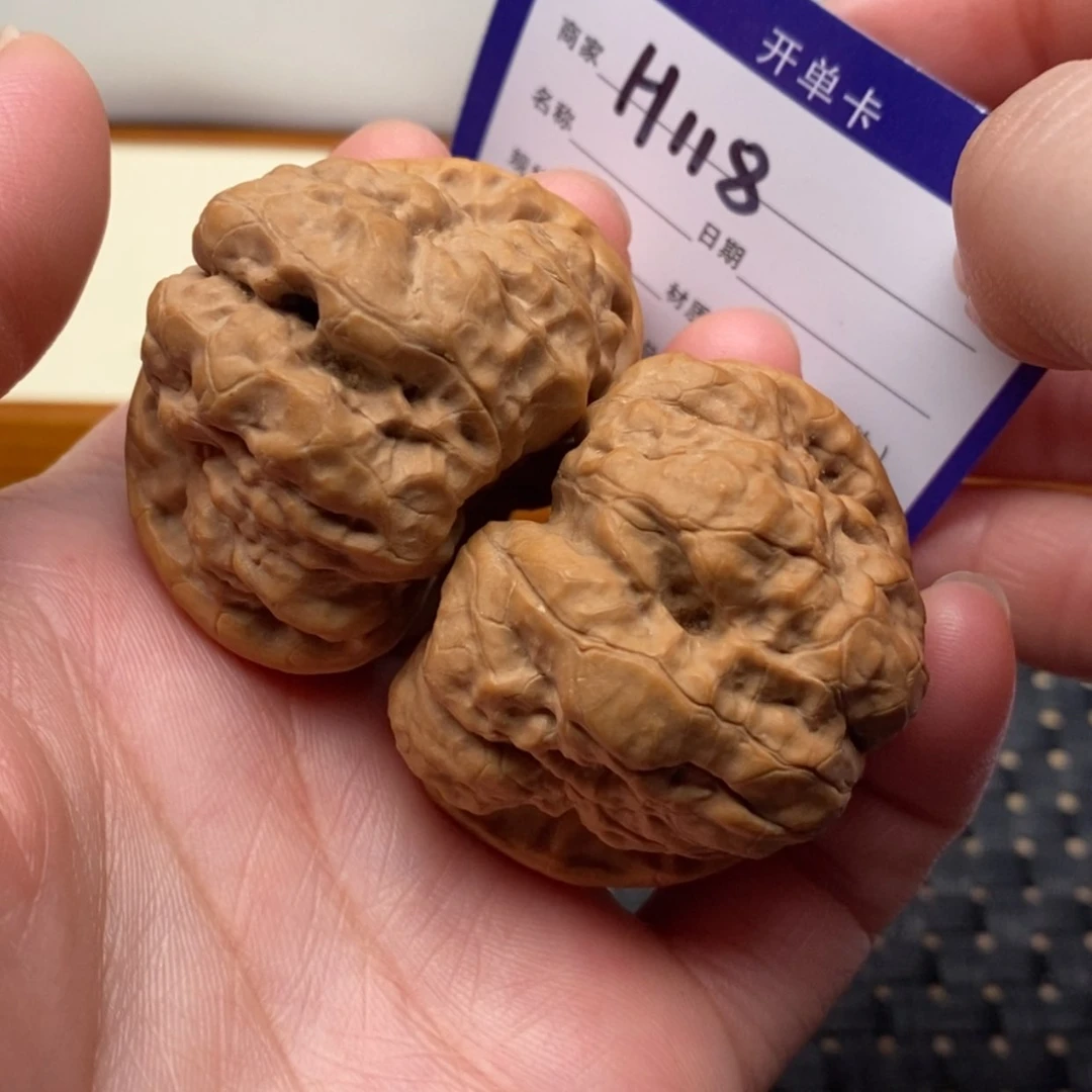 【闪购商品】文玩核桃把件开背肌肉蛙边43左右