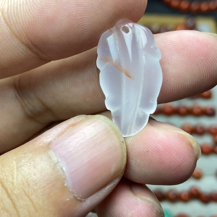 南红玛瑙未镶嵌配饰