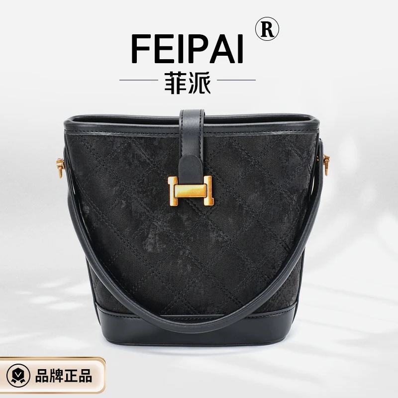 1079新款女士休闲小众设计简约手提包时尚潮流百搭单肩包