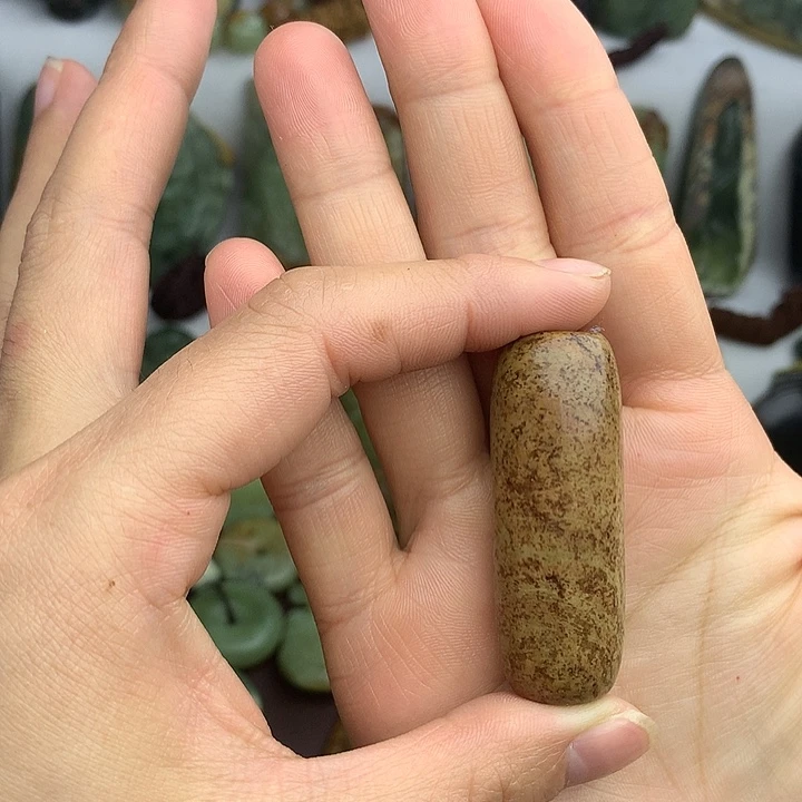 岫岩河磨玉（透闪石质玉）未镶嵌挂件