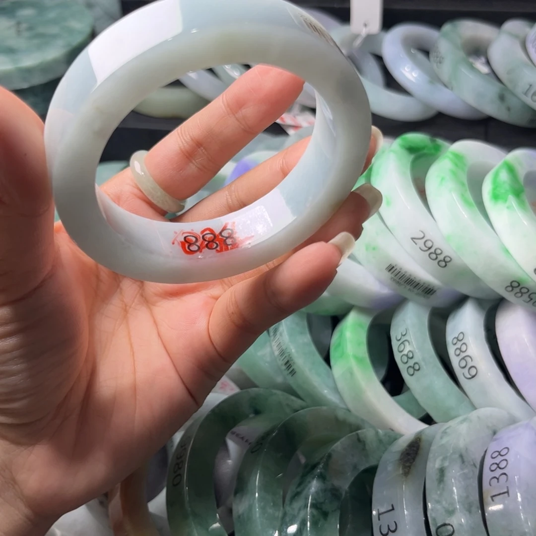 未镶嵌翡翠手镯未镶嵌定制翡翠