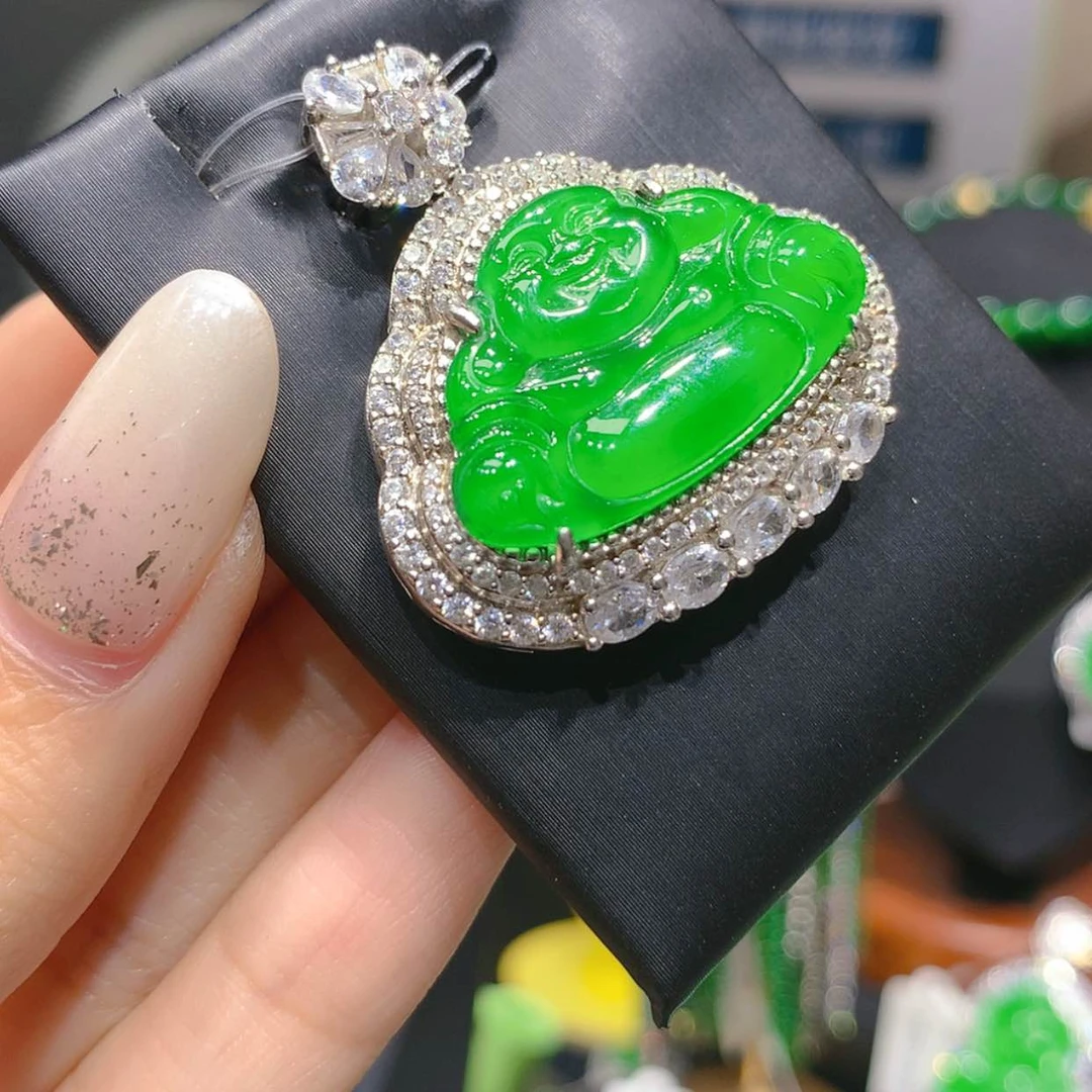 【闪购商品】颈饰银S925镶嵌翡翠6柒姐