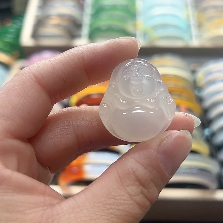 玛瑙/玉髓颈饰未镶嵌小*花