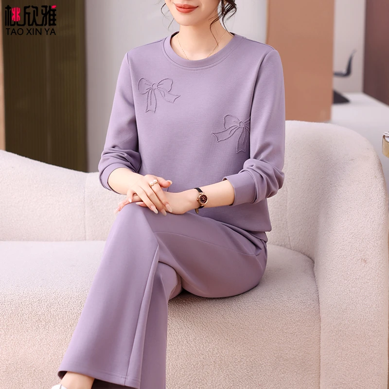 妈妈秋装运动套装时尚2025新款春秋中老年女装卫衣休闲时髦两件套