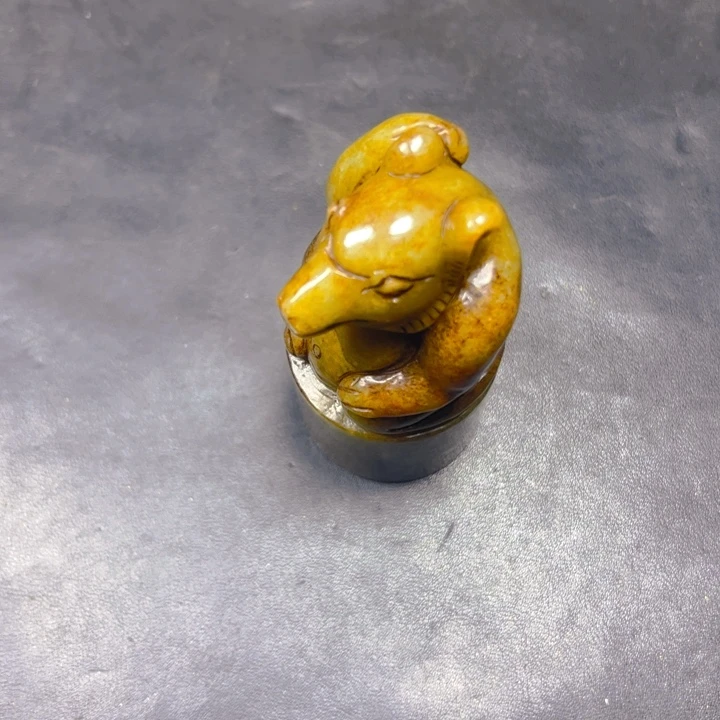 和田玉把件未镶嵌