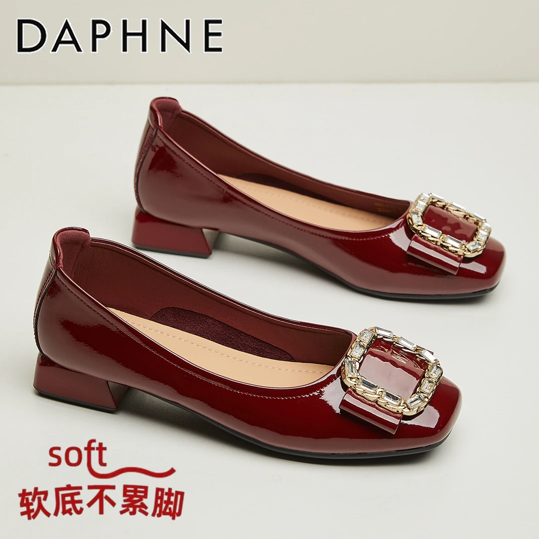 达芙妮红色单鞋女低跟皮鞋秋季新款喜婆婆妈妈鞋婚宴鞋子平底瓢鞋