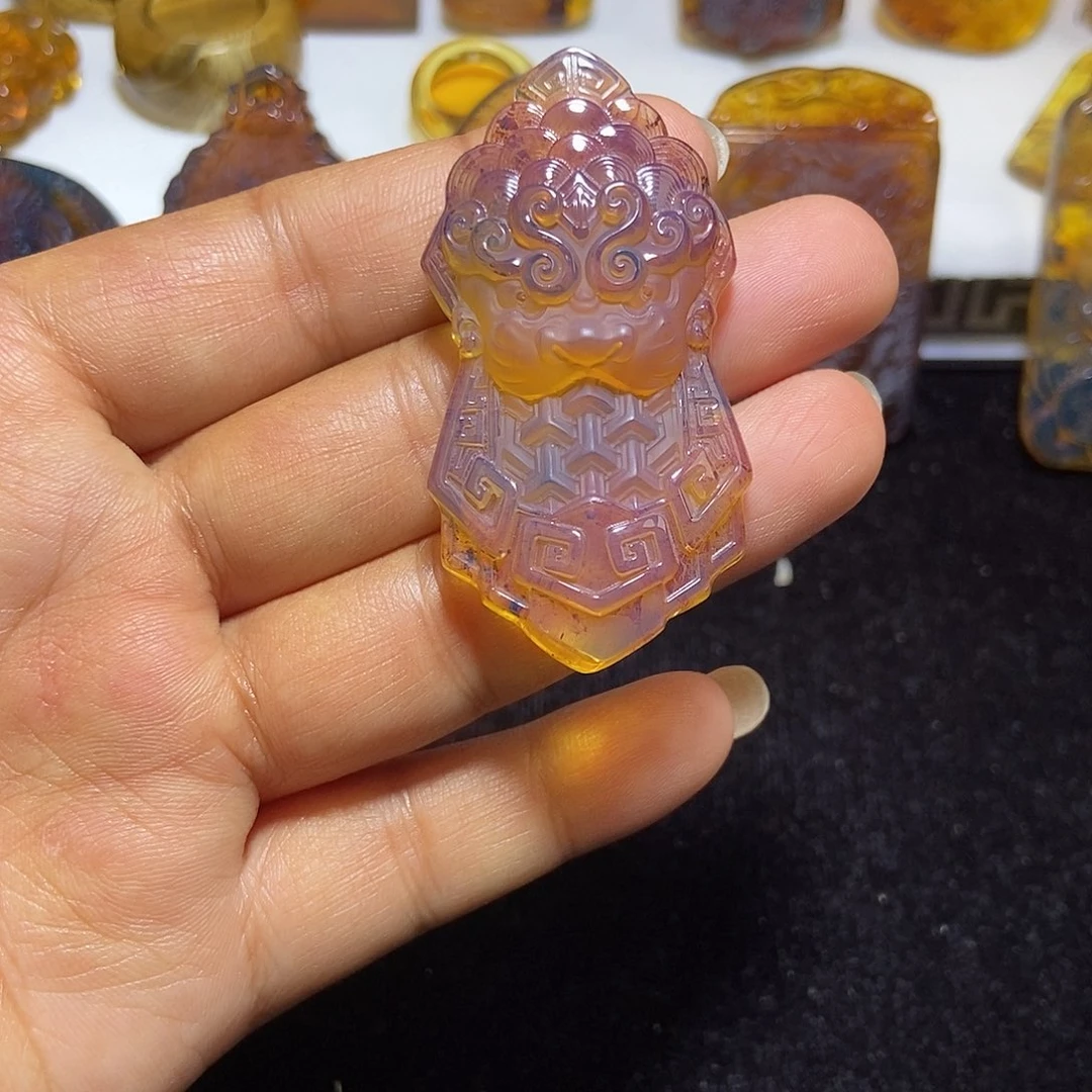 琥珀颈饰未镶嵌缅甸天然琥珀吊坠