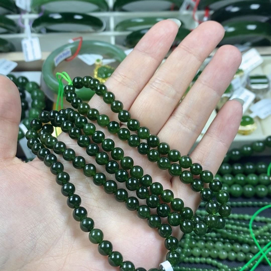 和田玉（碧玉）颈饰未镶嵌棕*二