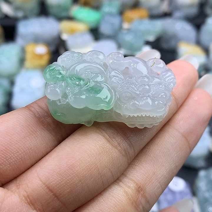 翡翠未镶嵌颈饰天然缅甸翡翠