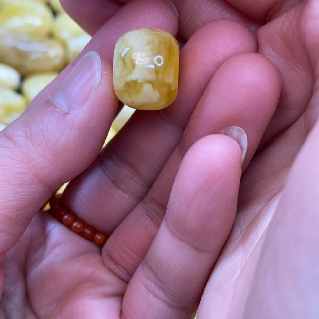 八***财琥珀未镶嵌裸石蜜蜡配珠