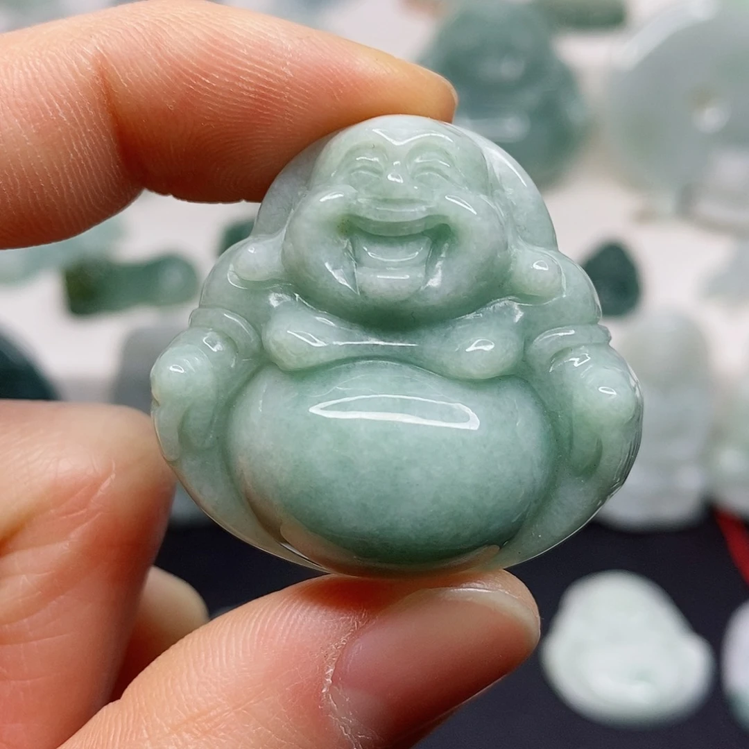 翡翠颈饰未镶嵌吊坠