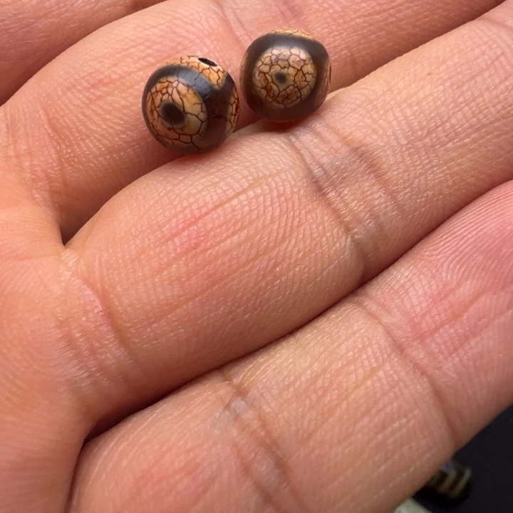 我***嗨玛瑙/玉髓未镶嵌手链石不能言最可人