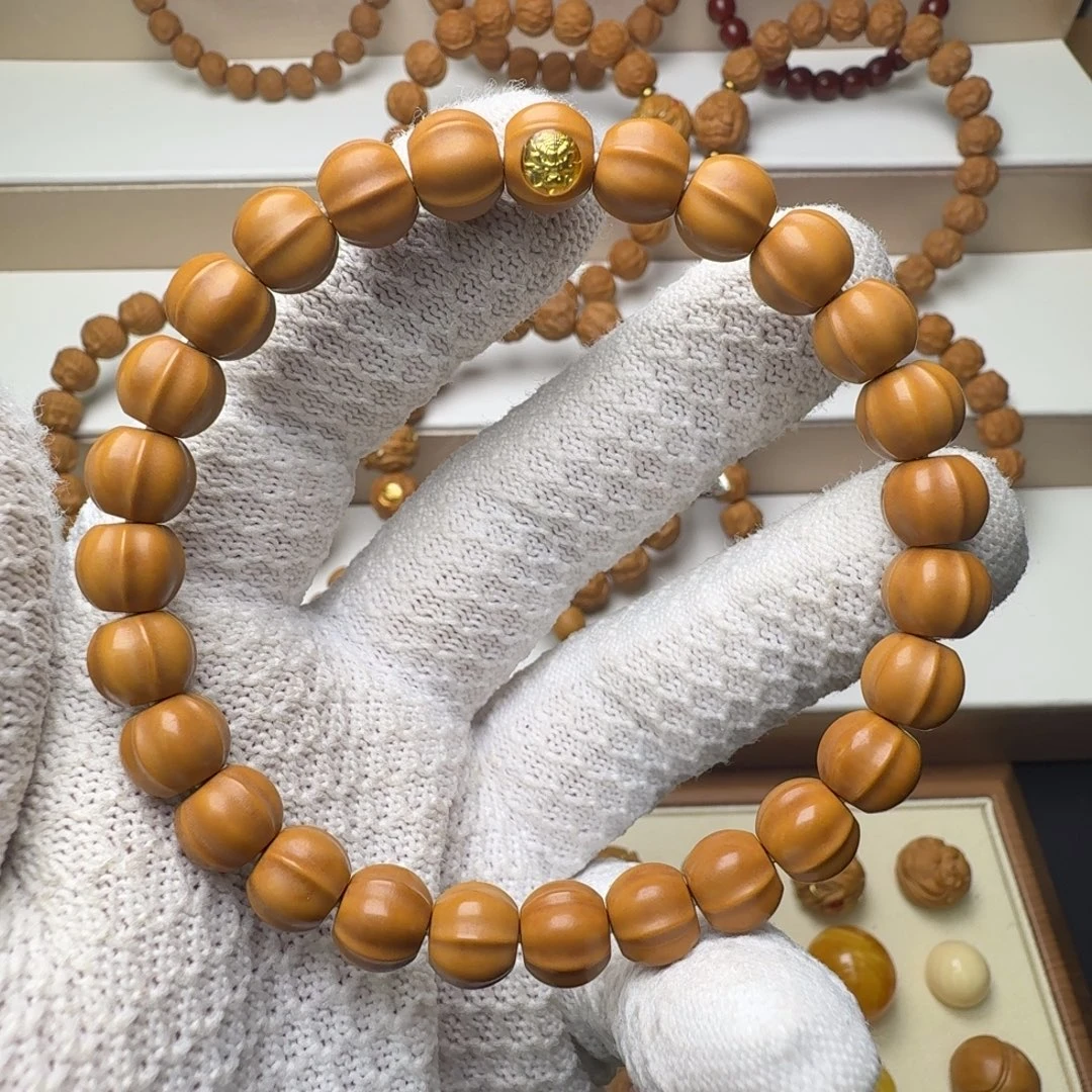 文玩核桃吊坠超小鲨鱼鳍