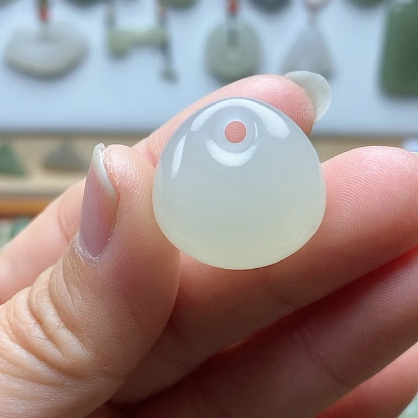 【闪购商品】和田玉颈饰未镶嵌