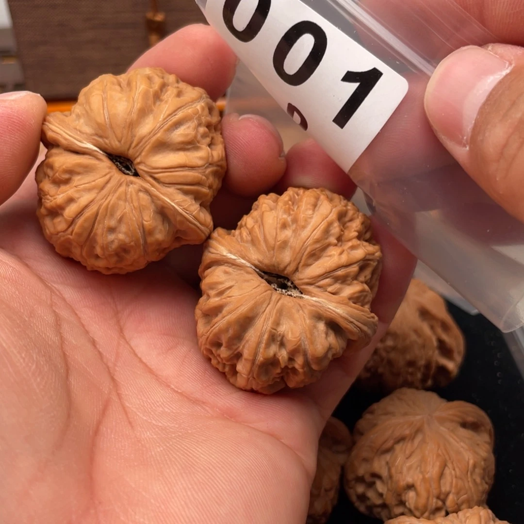 文玩核桃把件?****?元宝