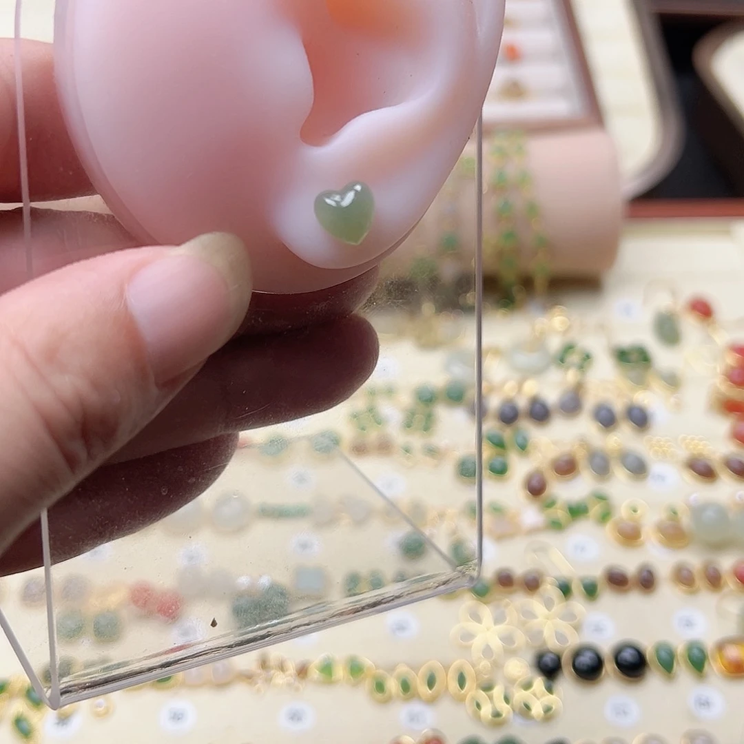 和田玉银S925镶嵌耳饰